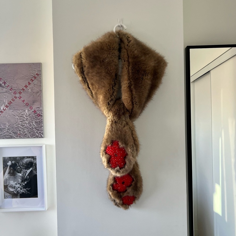 Simone Rocha Faux Fur Beaded Scarf - Picture 2 of 6